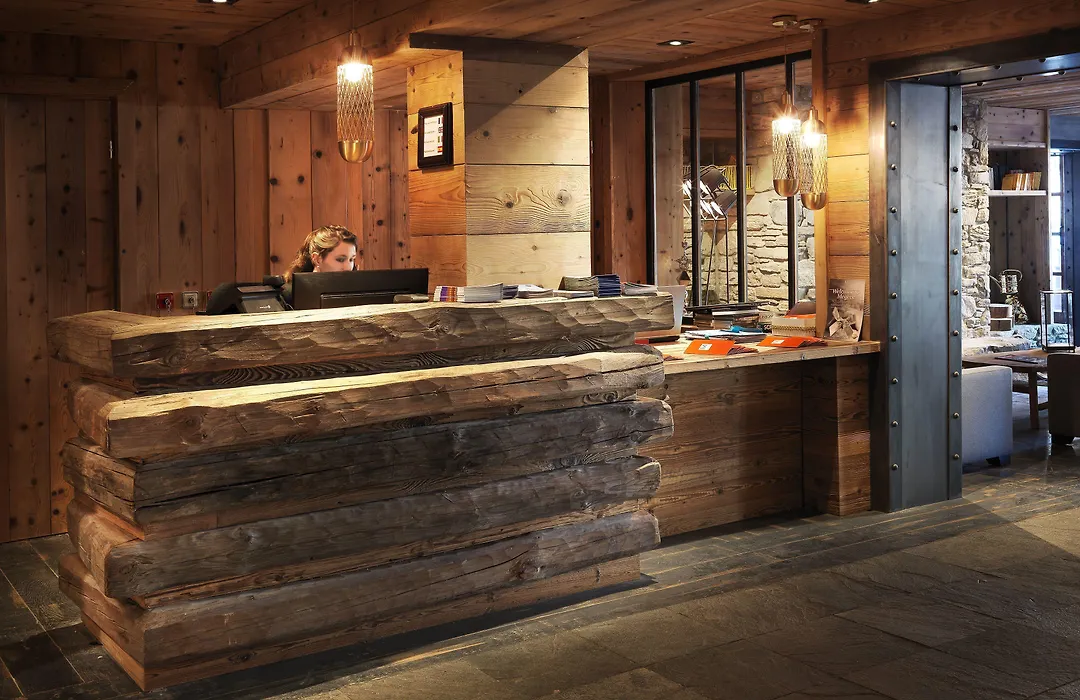 M De Megeve-1
